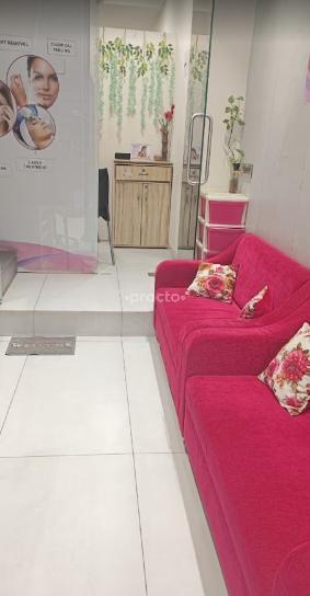 Reception Area at Kimaya Clinic Ghatkopar East Mumbai