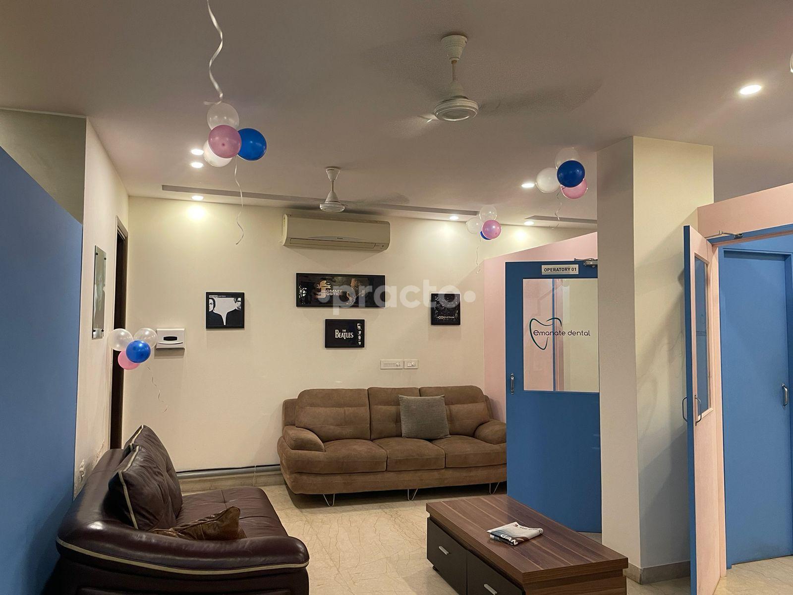 Waiting Area at Emanate Dental Clinic Safdarjung Enclave Delhi