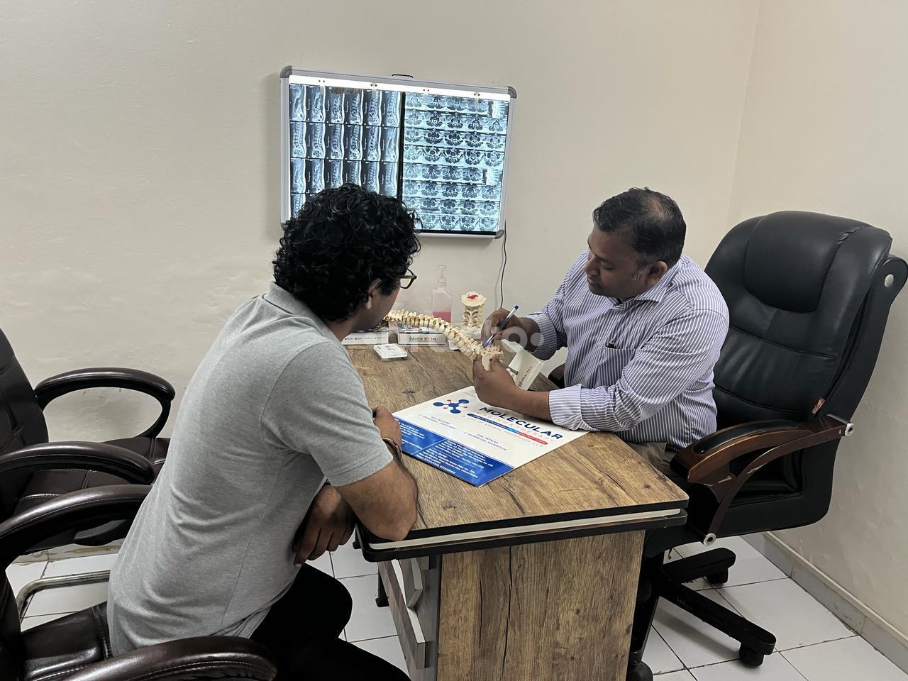 Shreshtha Spine Clinic Sector 51 Noida