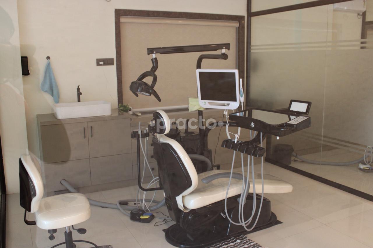 Consultation Room at Thyme Dental Narsingi Hyderabad