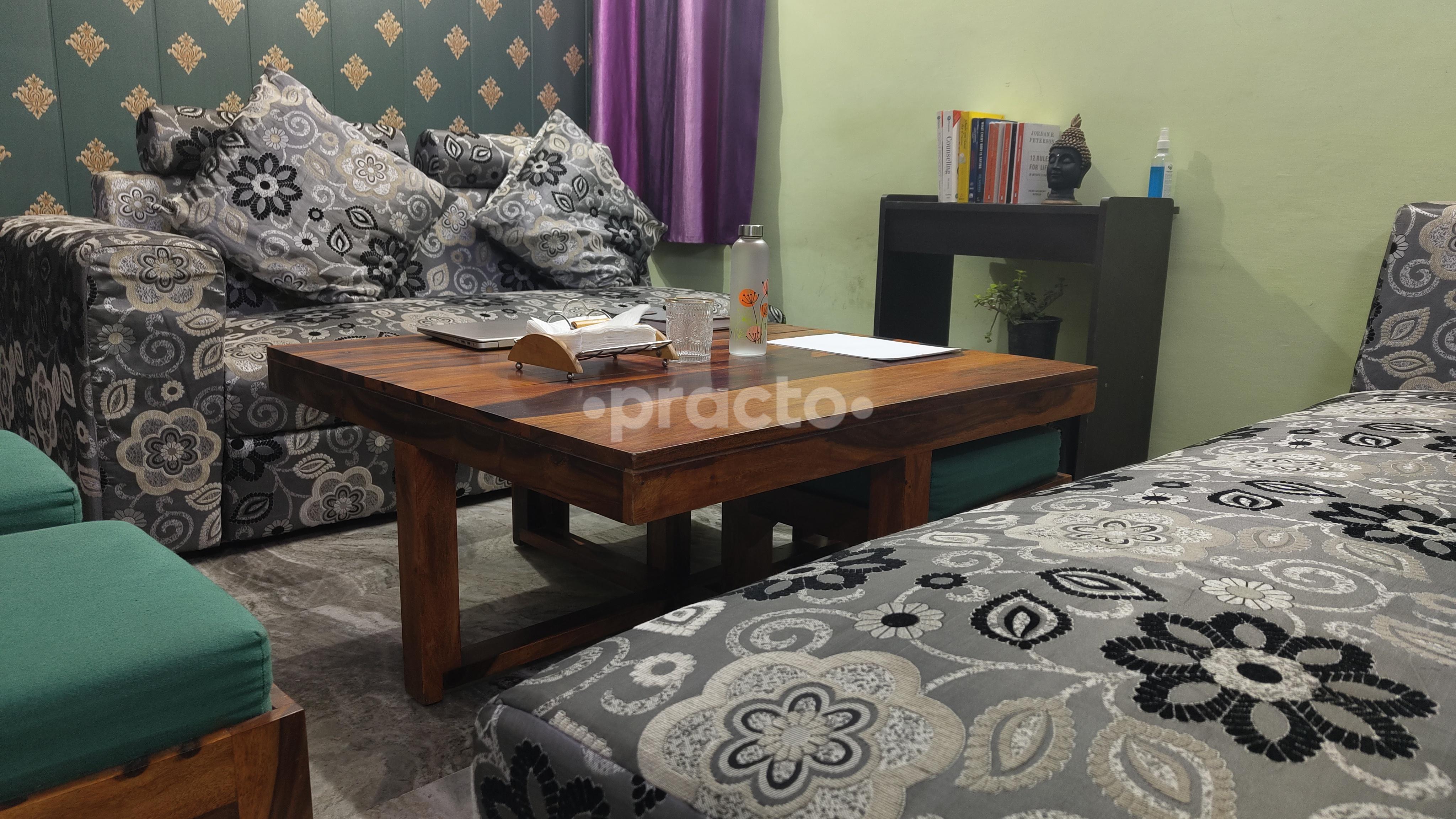 Consultation Room at Well-Mind Counselling Pul Pahladpur Delhi