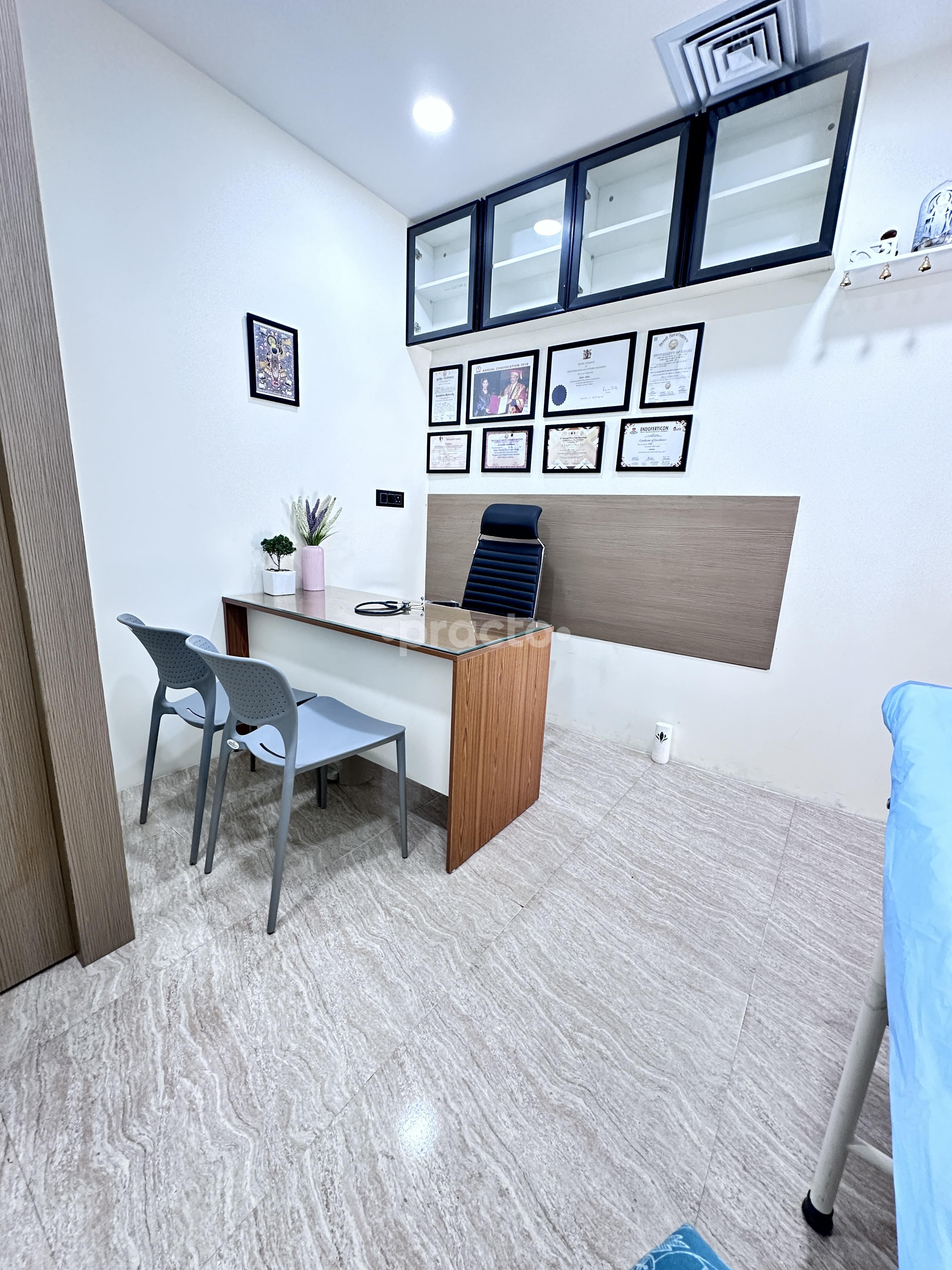 Consultation Room at Aatman Advanced Multispeciality Clinics Gurgaon Sector 82 Gurgaon