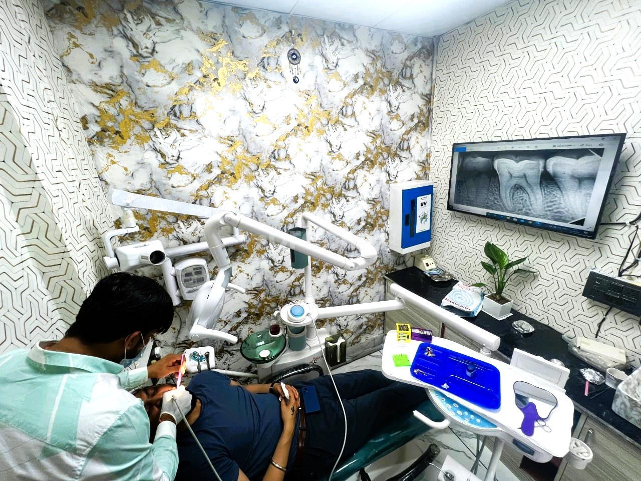 Anand Dental Clinic Omicron I Greater Noida
