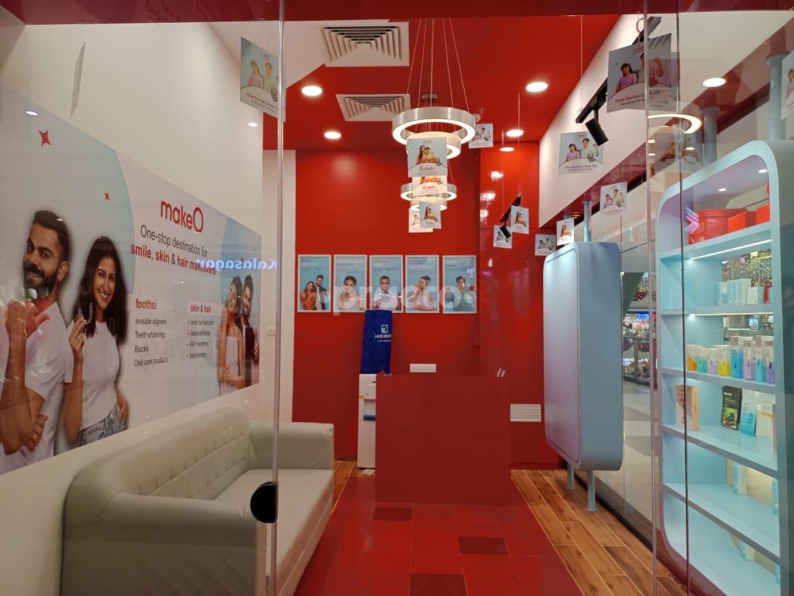 Reception Area at MakeO Toothsi Pimpri-Chinchwad Pune