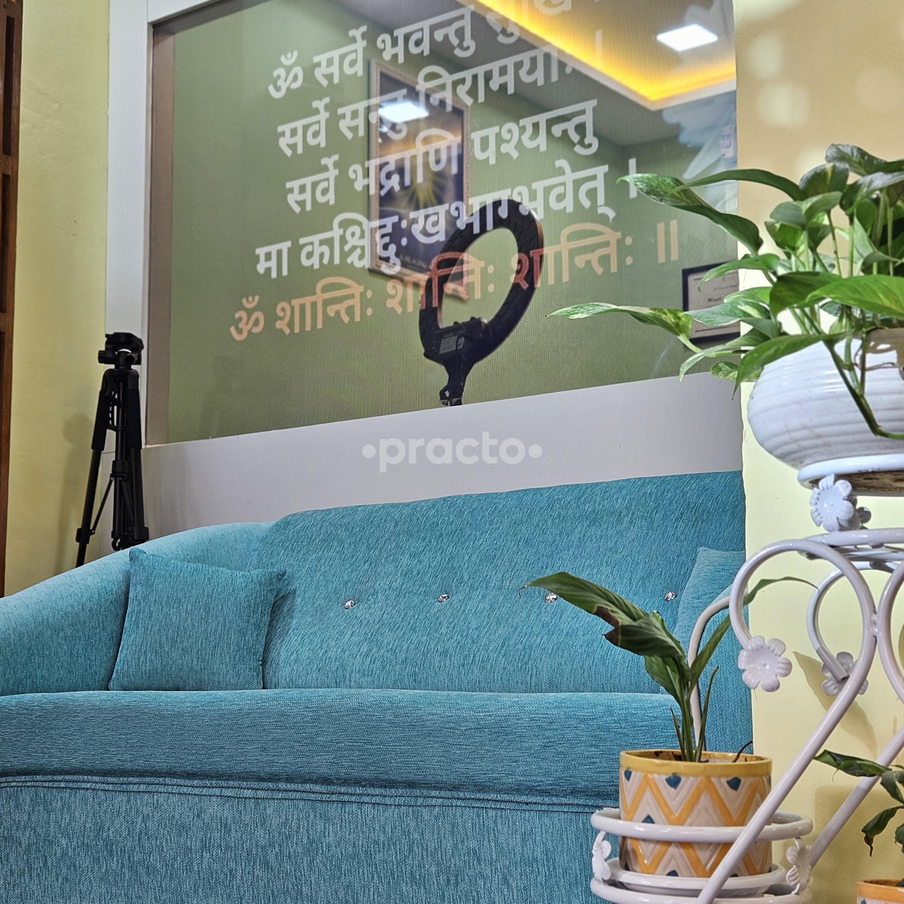 Waiting Area at Vedic Ki Clinic Hadapsar Pune