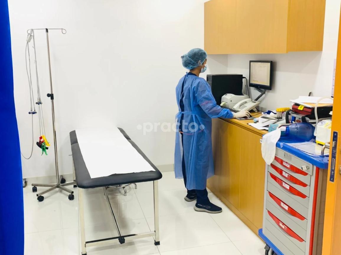 Karama Medical Center Alquoz Mall Br Al Quoz Industrial Area 3 Dubai