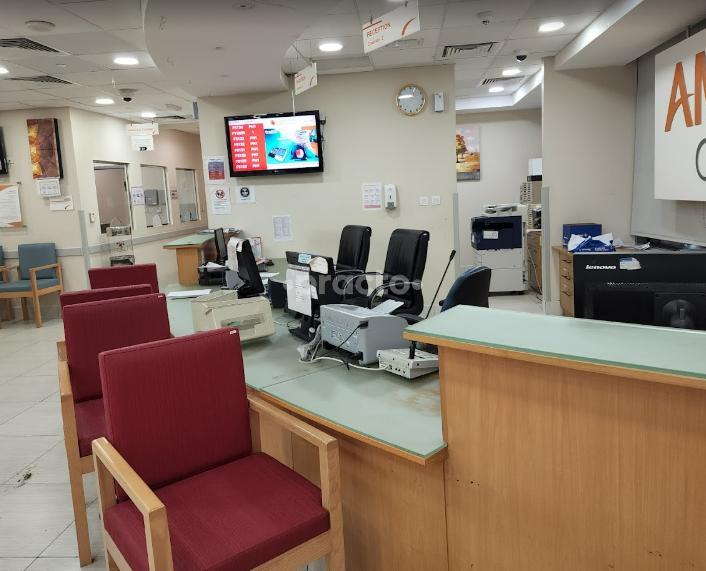 Amber Clinics Llc Al Muraqqabat Dubai