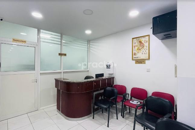 Al Jameela Polyclinic Naif Dubai