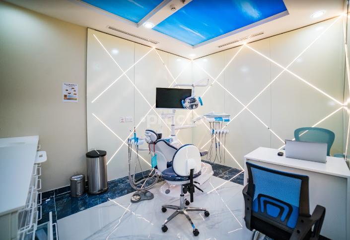 Magnum VIP Dental Clinic Llc Motor City Dubai
