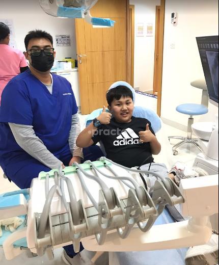 Sikka Dental Clinic L.L.C Oud Metha Dubai