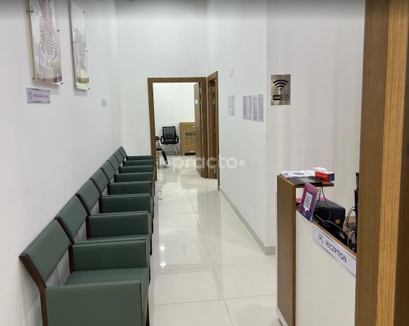 Life Al Qusais Pharmacy Express Clinic  Industrial Area 15 Dubai