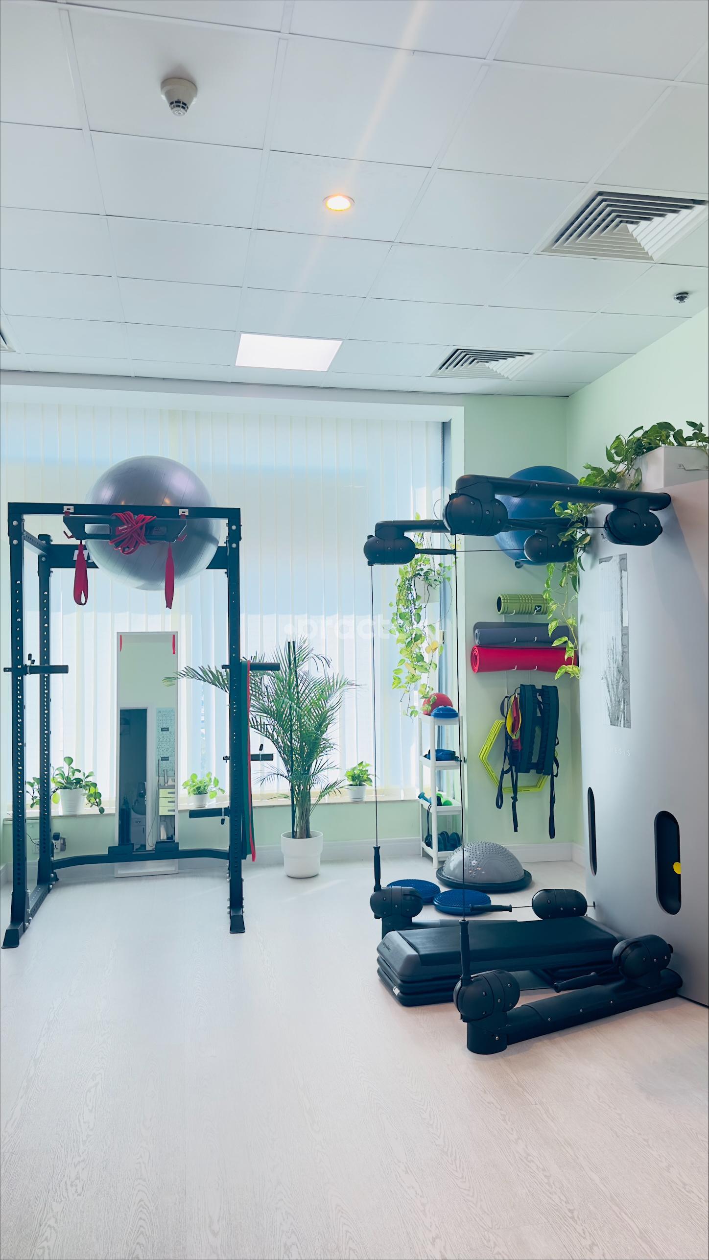 Advanced Orthospine Health Center Al Wasl Dubai