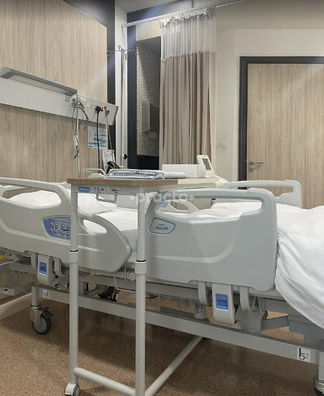 Emirates  Speciality Hospital Fz-Llc Dubai Healthcare City Dubai
