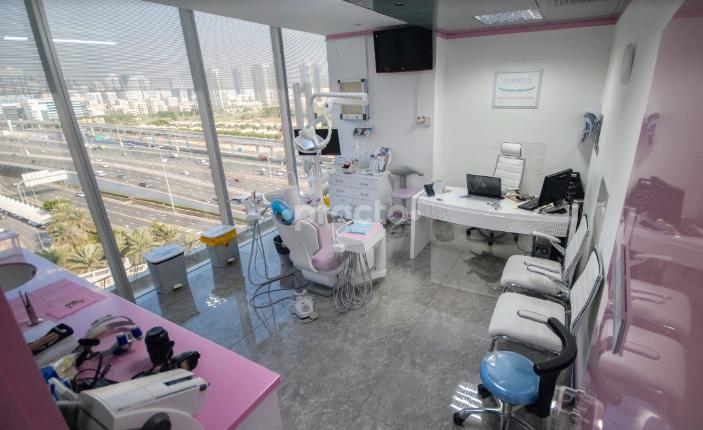 Gorgeous Smile Dental Center Llc Dubai Media City Dubai