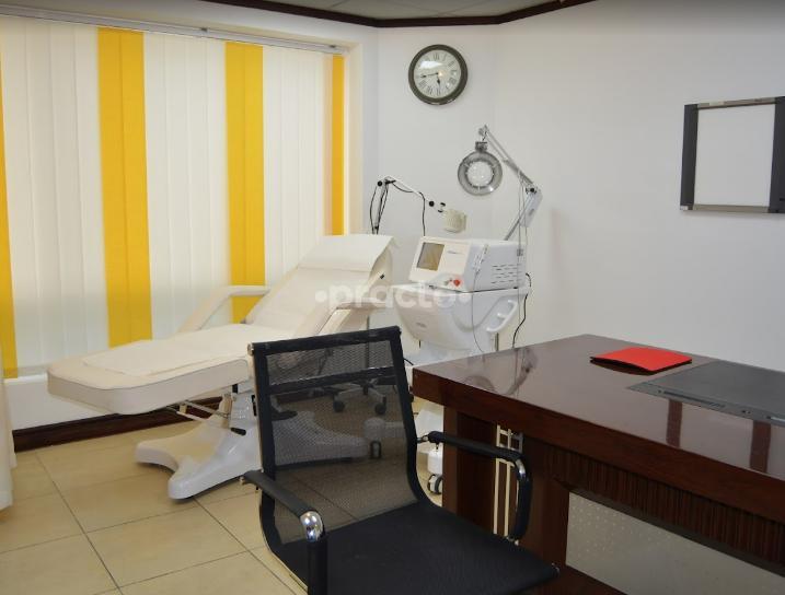 First Medical Center Al Muraqqabat Dubai