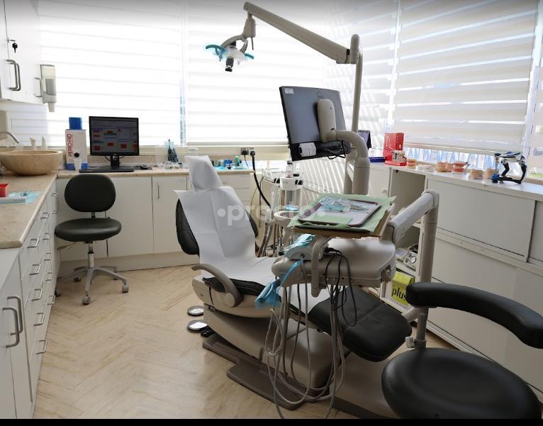 American Dental Clinic Al Bada'a Dubai