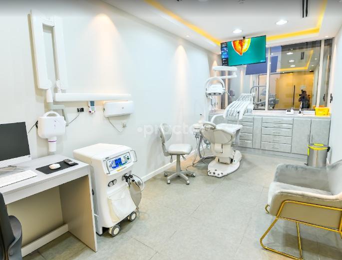 Zee Dent Polyclinic Fze Dubai Dubai