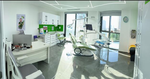 Smileworks For Dental Surgery Clinic Llc Dubai Dubai