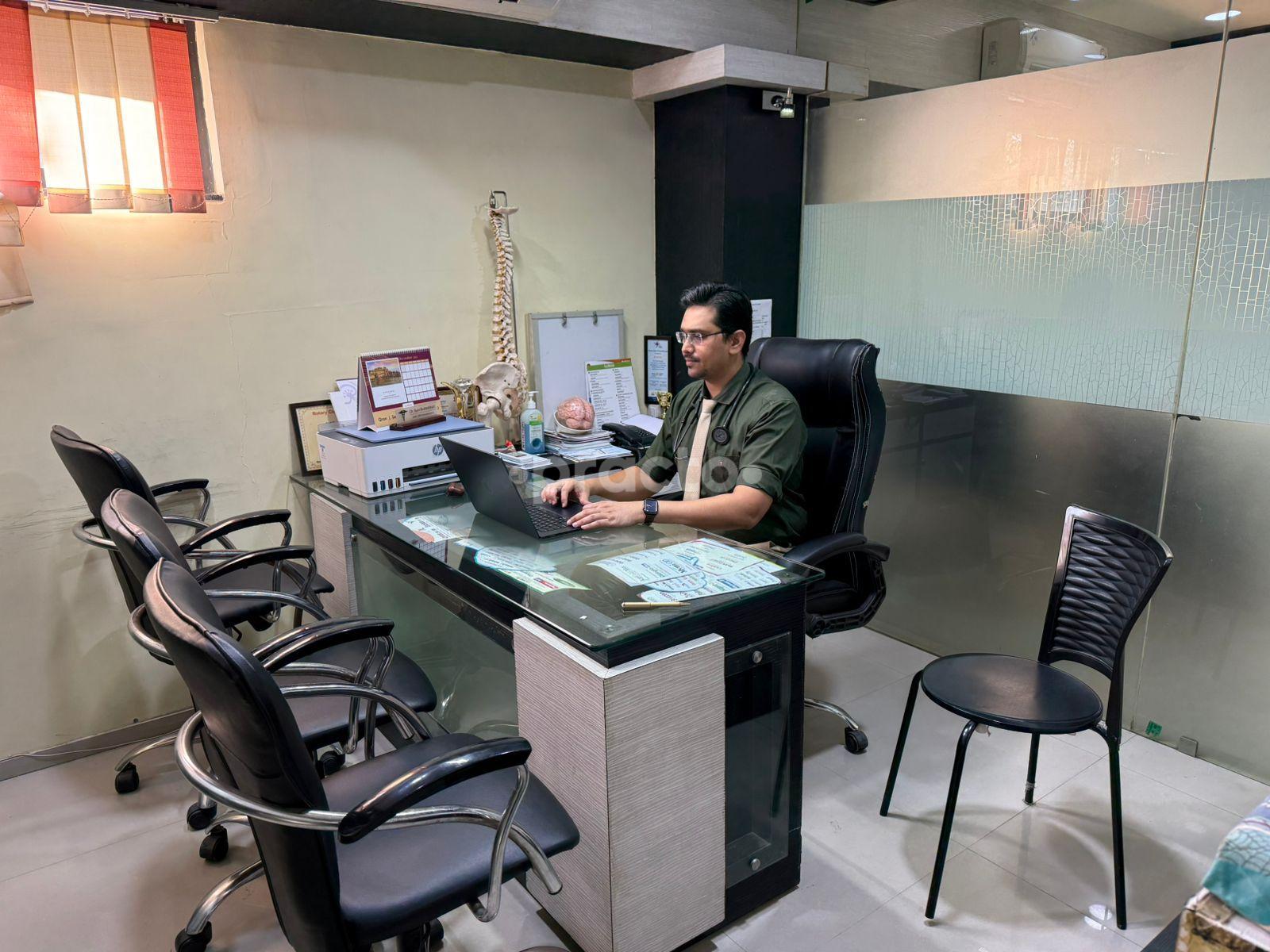 Krish Speciality Clinic Navrangpura Ahmedabad