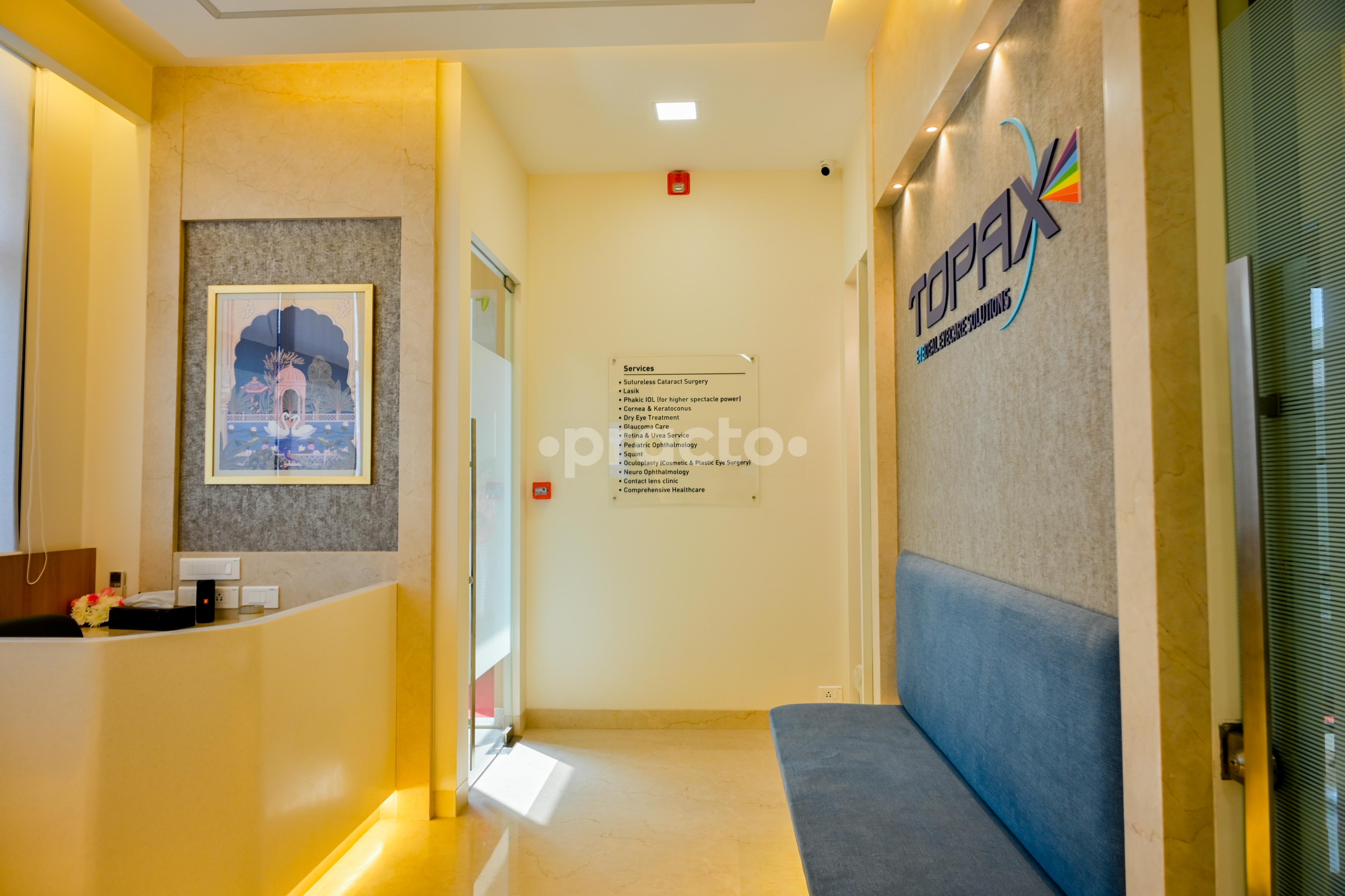 Reception Area at Topax Eye Care Vileparle East Mumbai