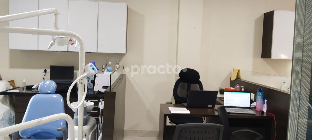 Consultation Room at MakeO Toothsi Dadar West Mumbai