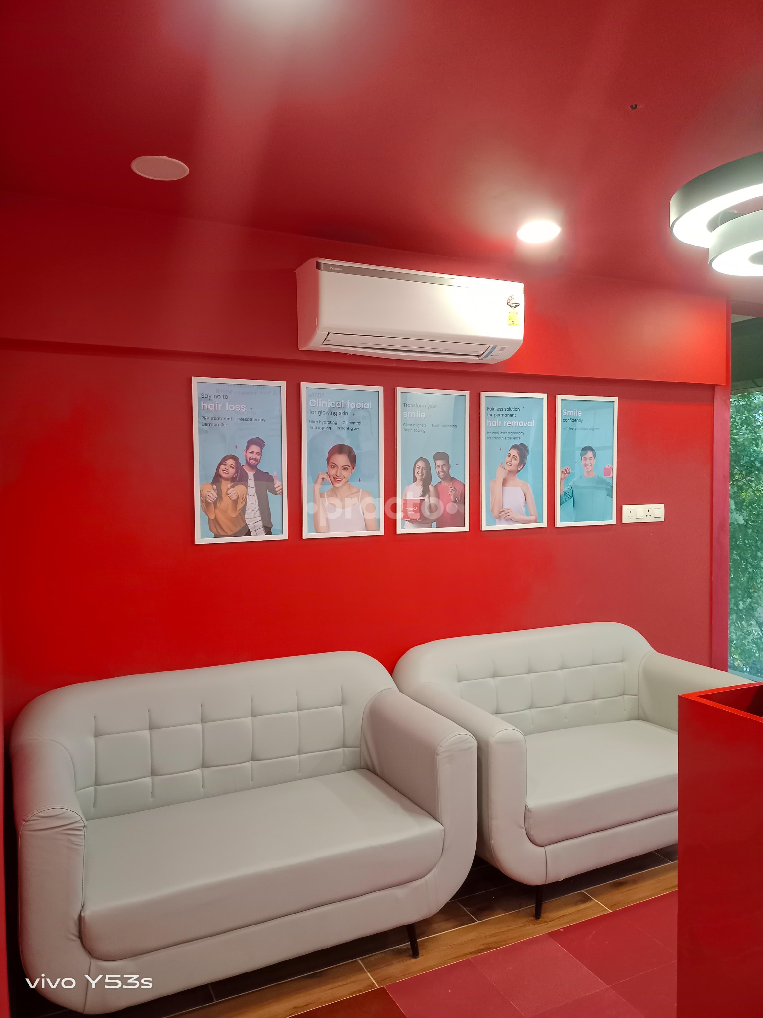 Reception Area at Make O Toothsi Kalyan Nagar Bangalore