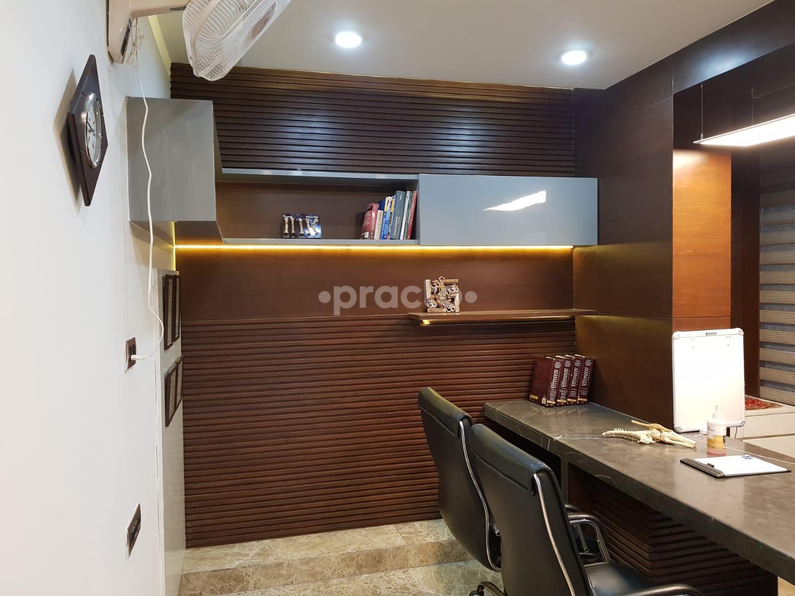 Consultation Room at Orthopedic & Sports Medicine Clinic Paschim Vihar Delhi