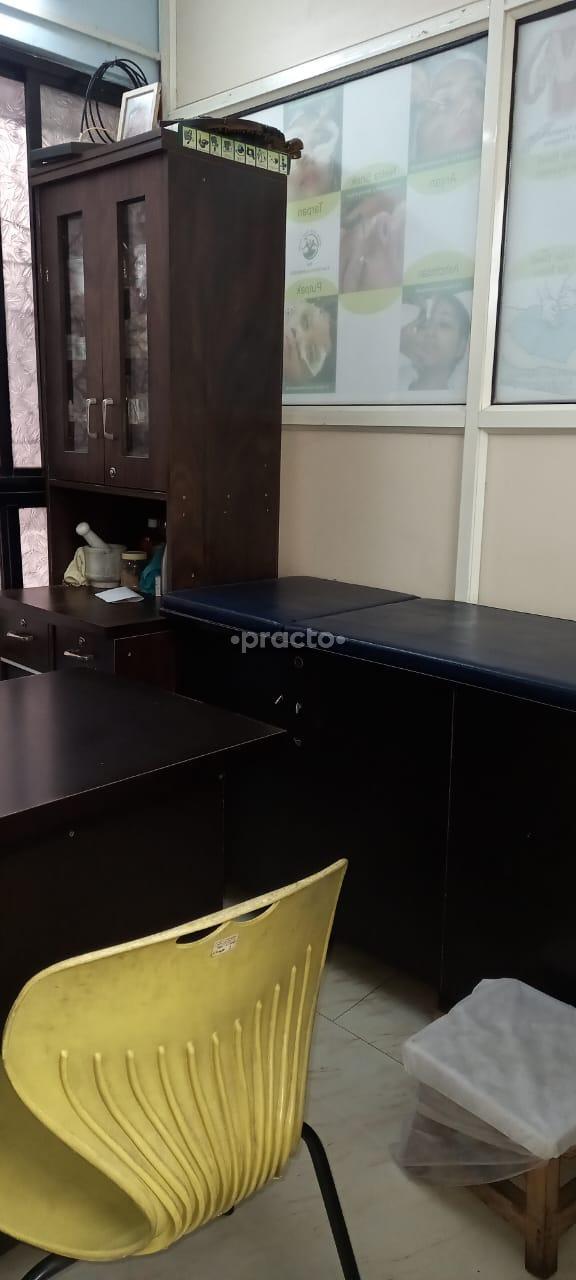 Waiting Area at Healing Hands Physiotherapy Clinic KR Puram Bangalore