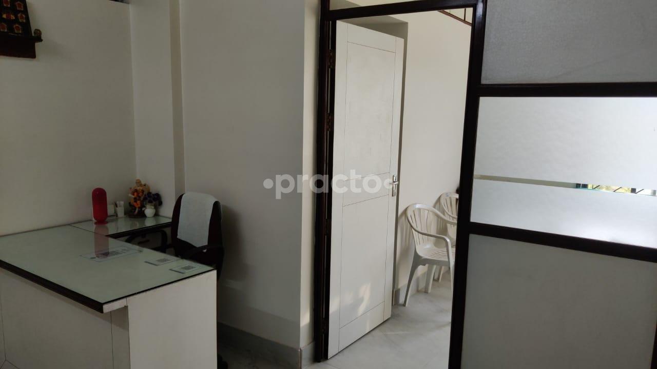 Reception Area at Aniket Polyclinic Pimpri-Chinchwad Pune