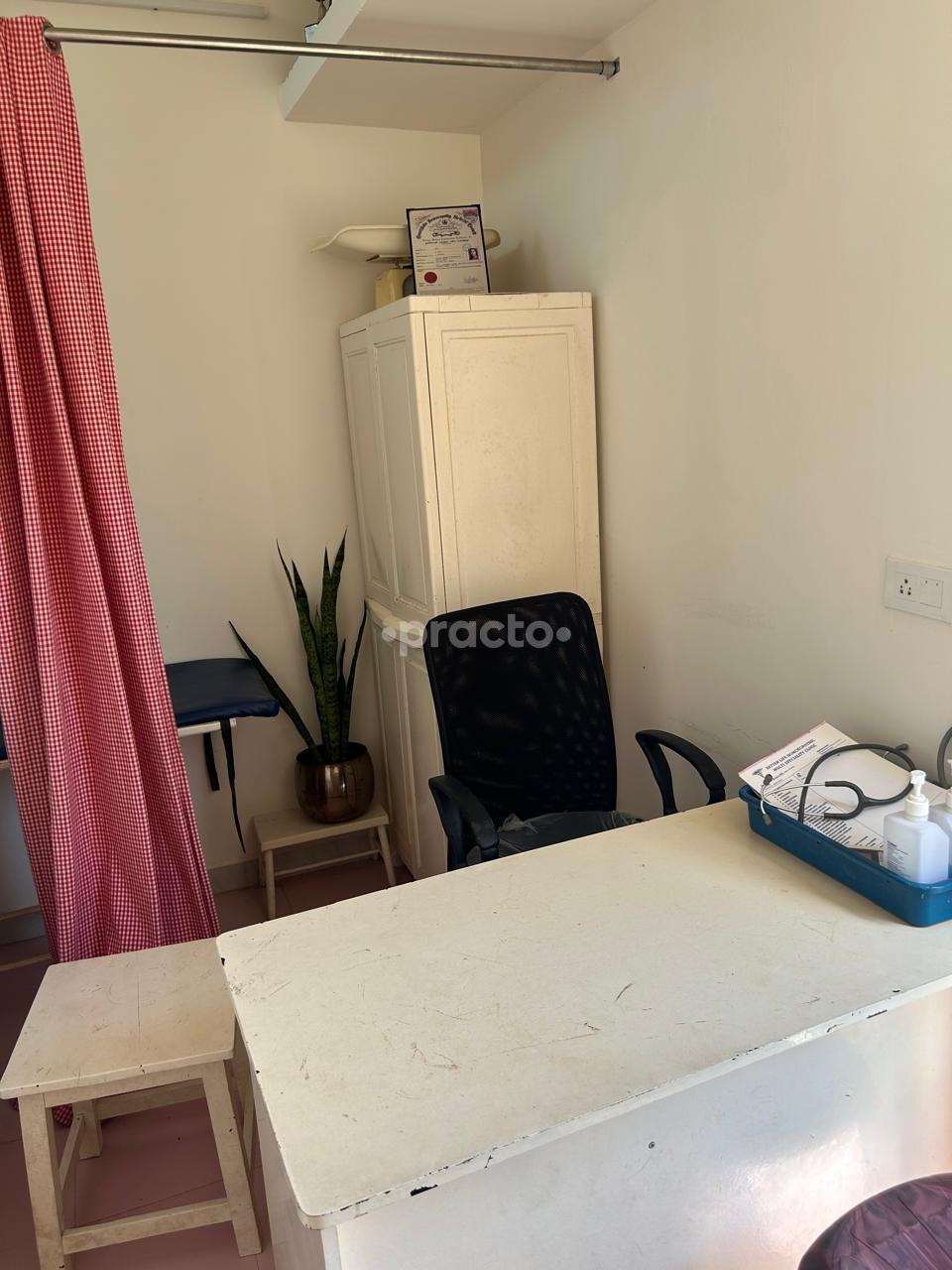 Dr. Divya Barath Clinic Navalur Chennai
