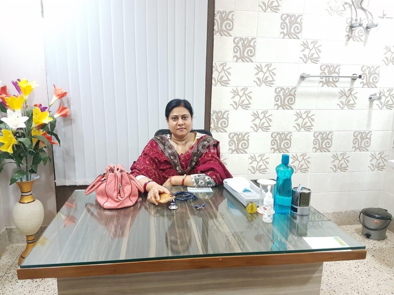 Consultation Room at Care Nest Nayapalli Bhubaneswar
