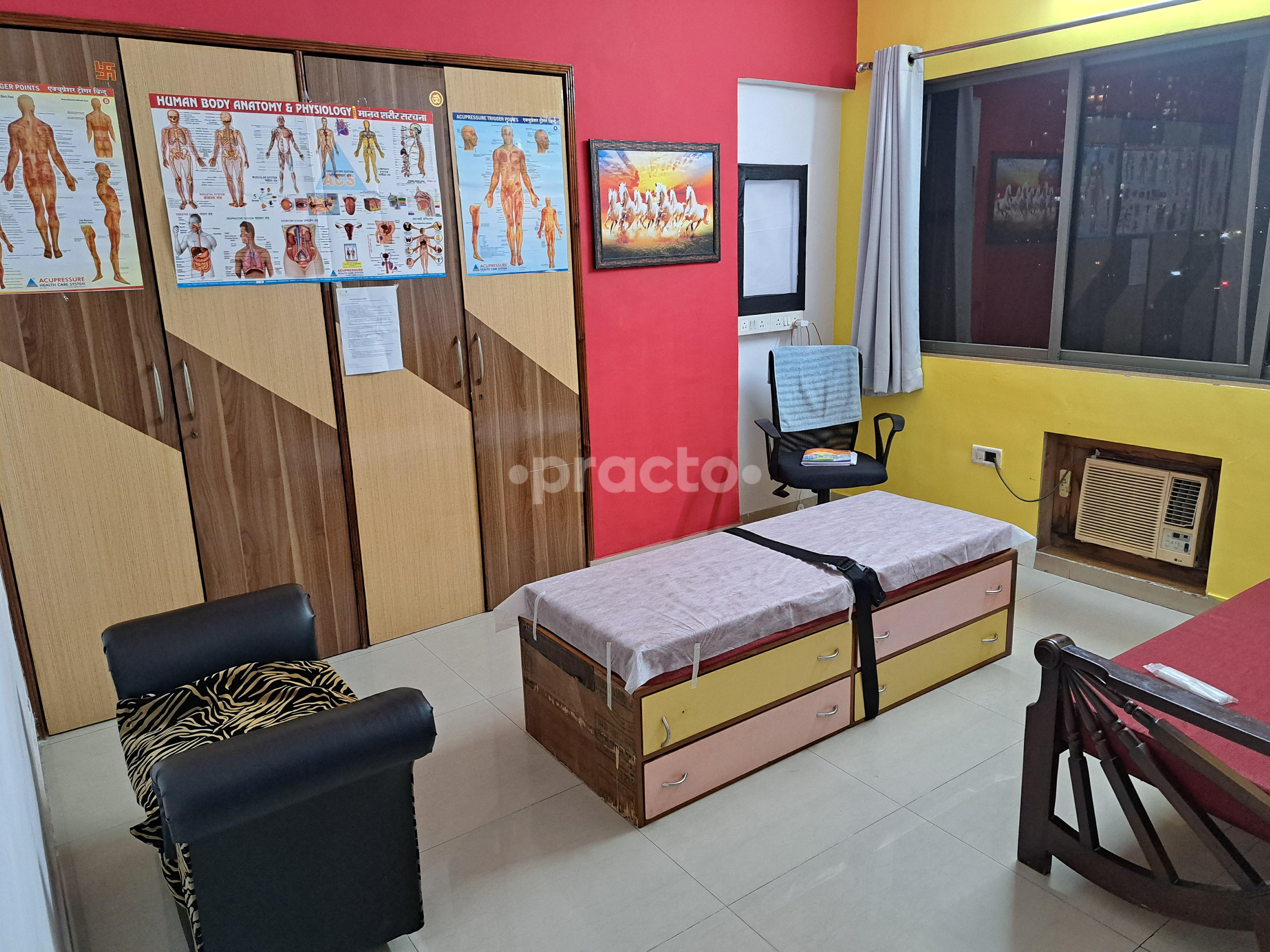 Consultation Room at Everyone Can Heal, Mind, Body & Energy Dhokali Thane