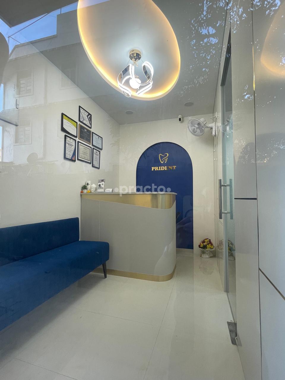 Reception Area at Prident Dental Clinic Khar West Mumbai