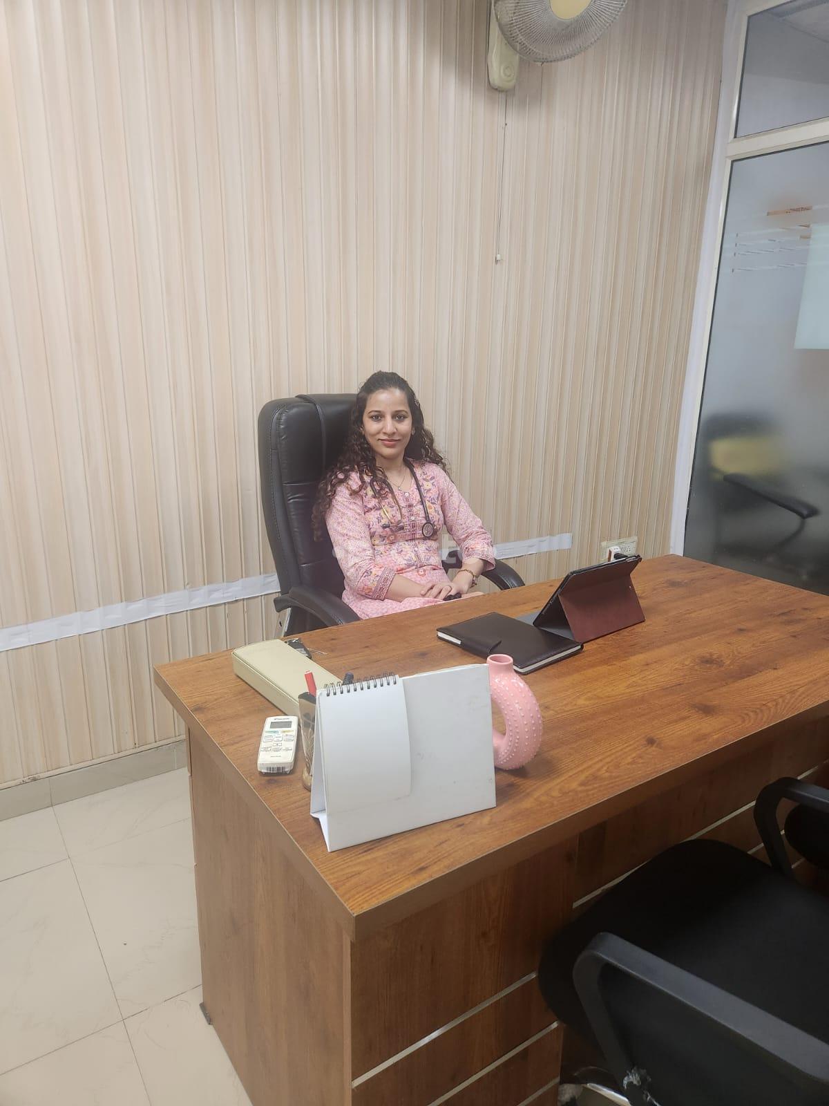 Consultation Room at Healing Hands Medical Centre Sector 104 Noida