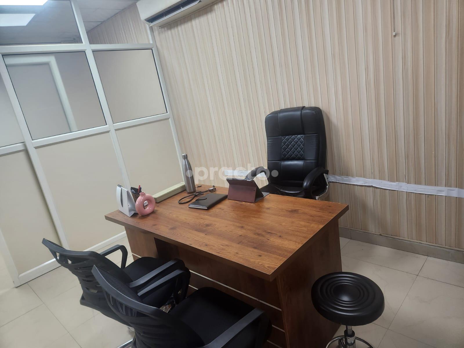 Consultation Room at Healing Hands Medical Centre Sector 104 Noida