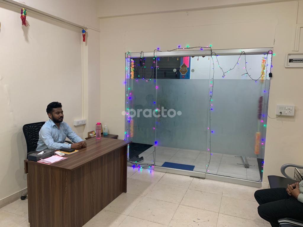 Waiting Area at Brain & Spine Neurolife Mulund Colony Mumbai
