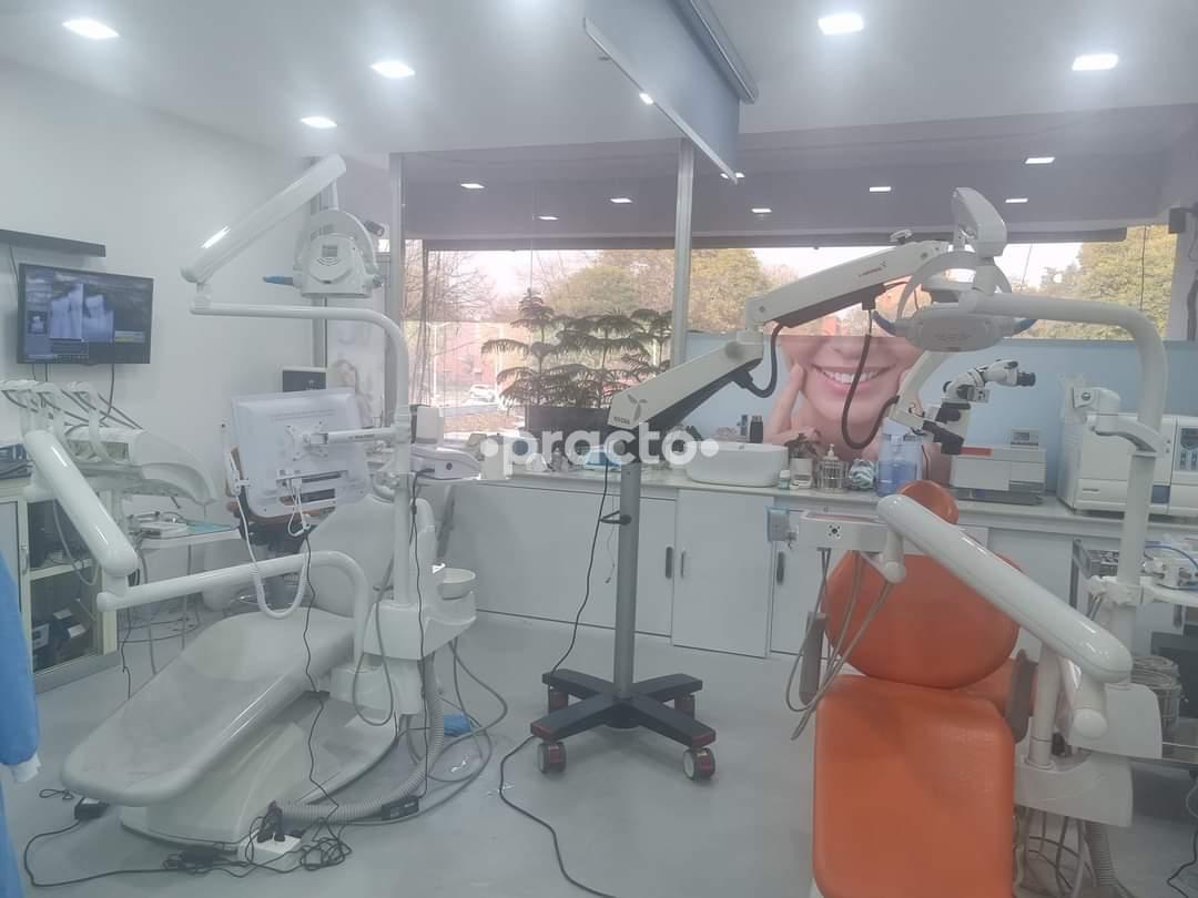 Equipment Area at Advance Dental Clinic & Wellness Centre Sector 32 Chandigarh