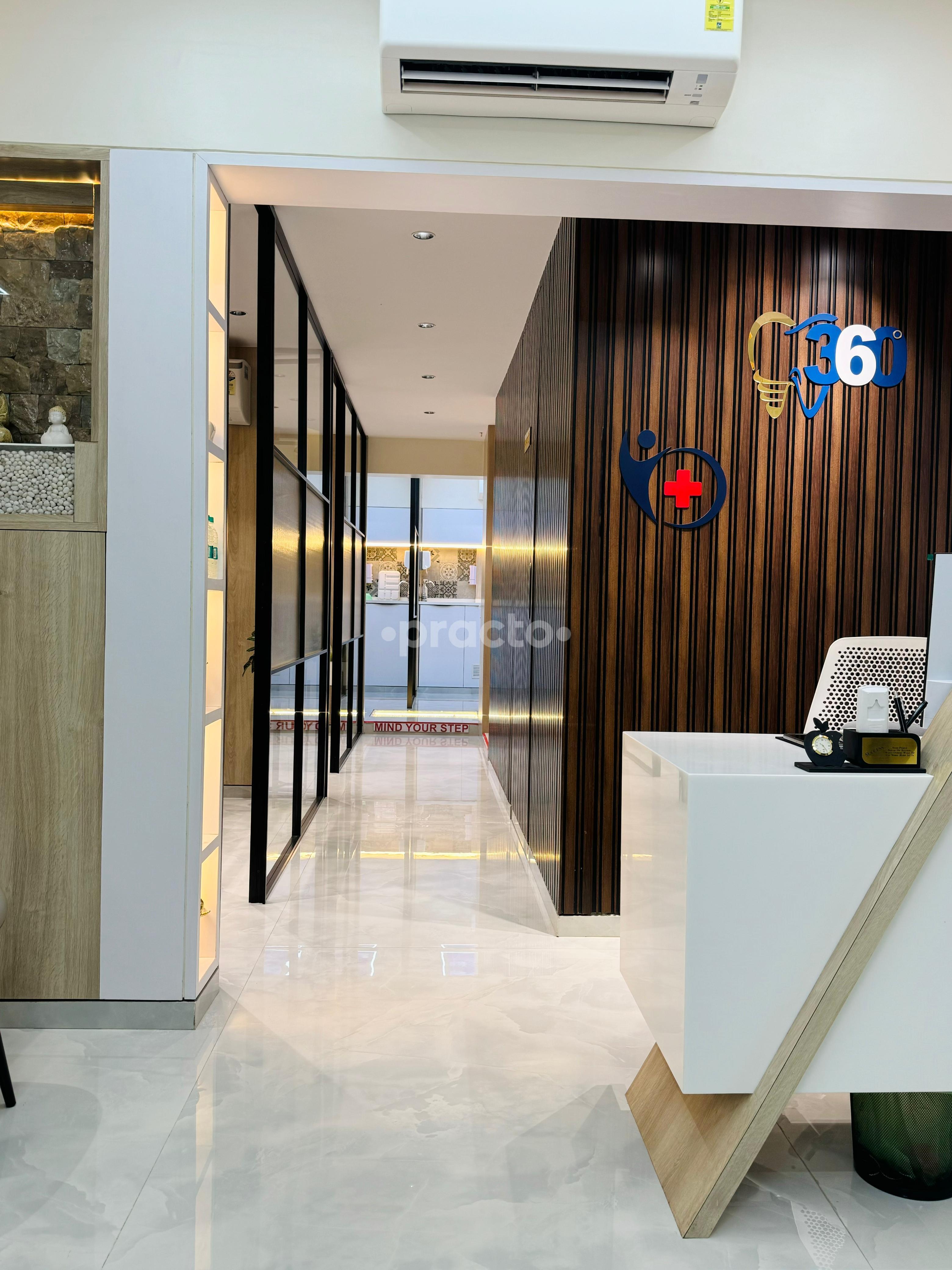 Consultation Room at 360 Dental Studio & MaxHealth Clinic Andheri West Mumbai