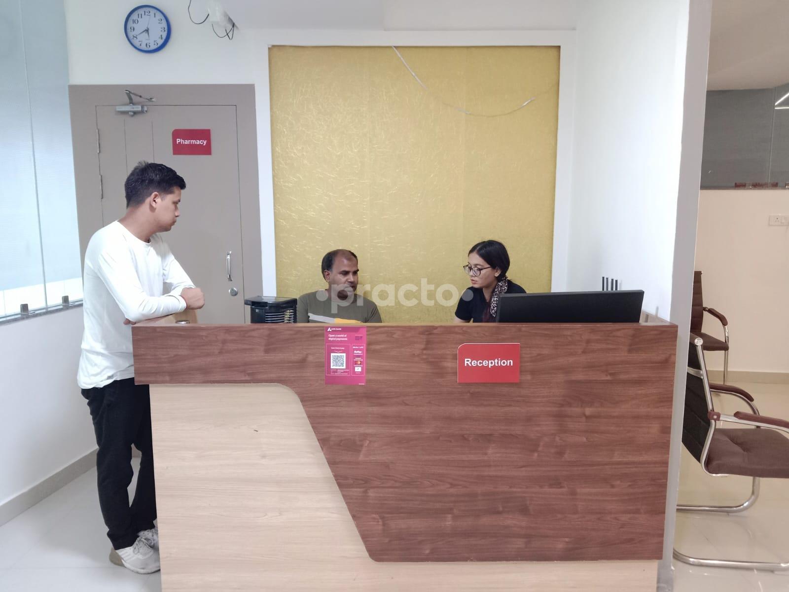 Reception Area at Agrawal Urology and Stone Clinic Vrindavan yojana	 Lucknow
