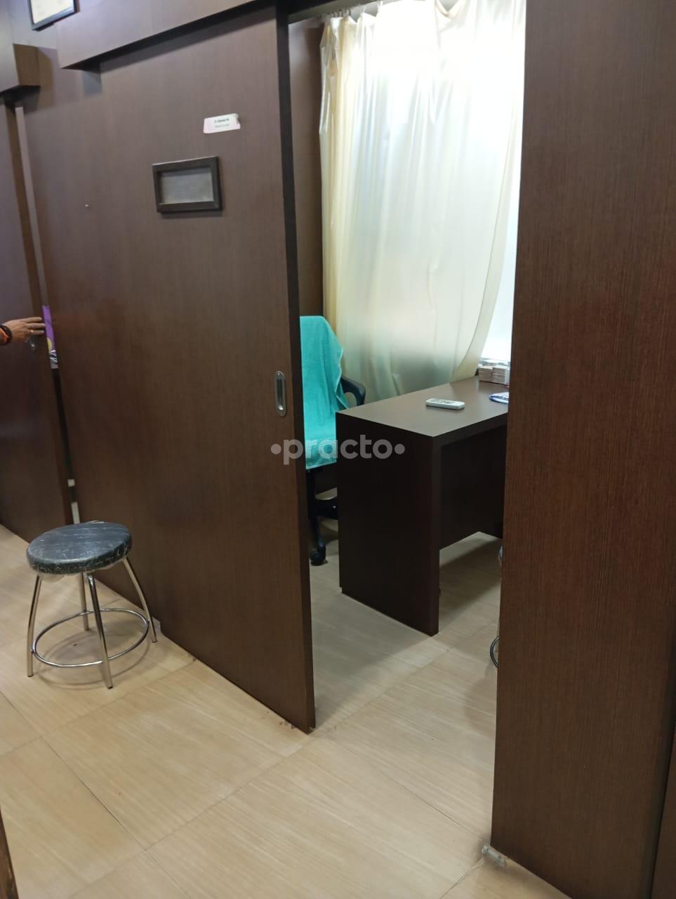 Consultation Room at Frank Ross Pharmacy Girish Park Kolkata