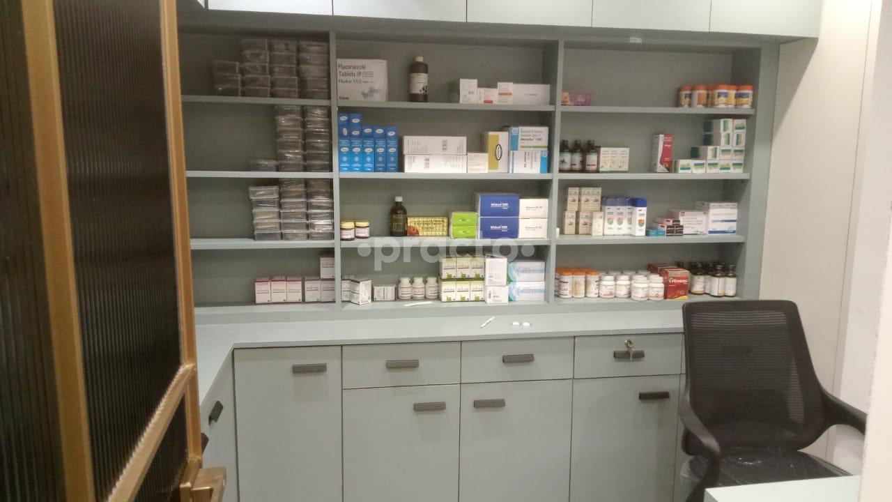 Equipment Area at Centre For Piles & Fistula Paschim Vihar Delhi