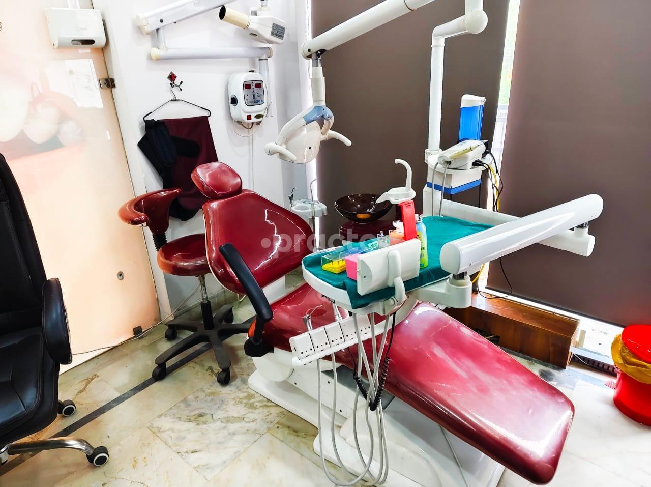 Equipment Area at My Dental Clinic Vasundhara Ghaziabad