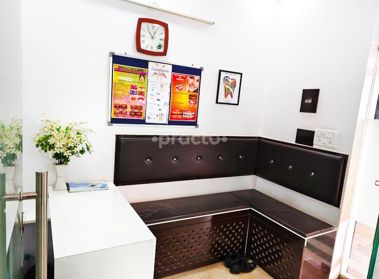 Waiting Area at My Dental Clinic Vasundhara Ghaziabad