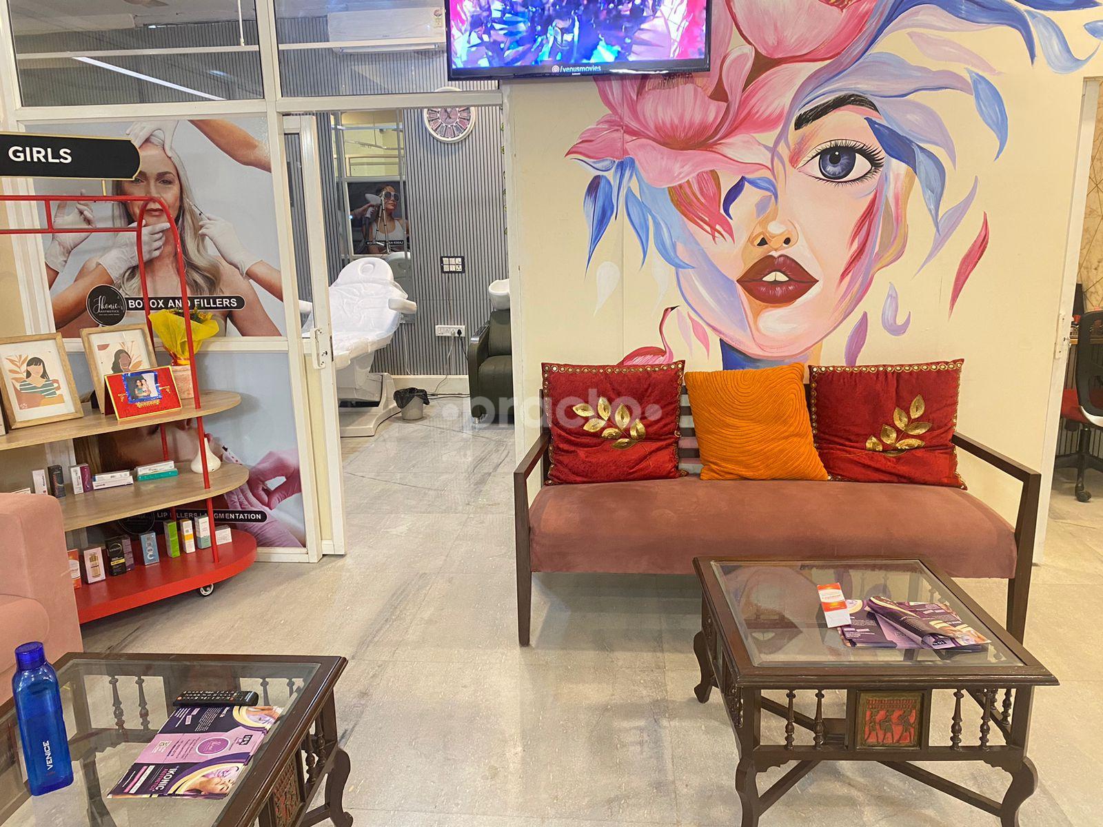 Waiting Area at Ikonic Aesthetics & Dental Care Gurgaon Sector 57 Gurgaon