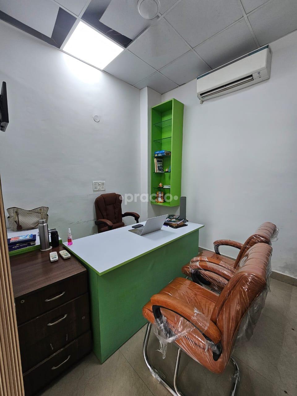 Consultation Room at Bhaargav Ayurvedic Clinic Gurgaon Sector 49 Gurgaon