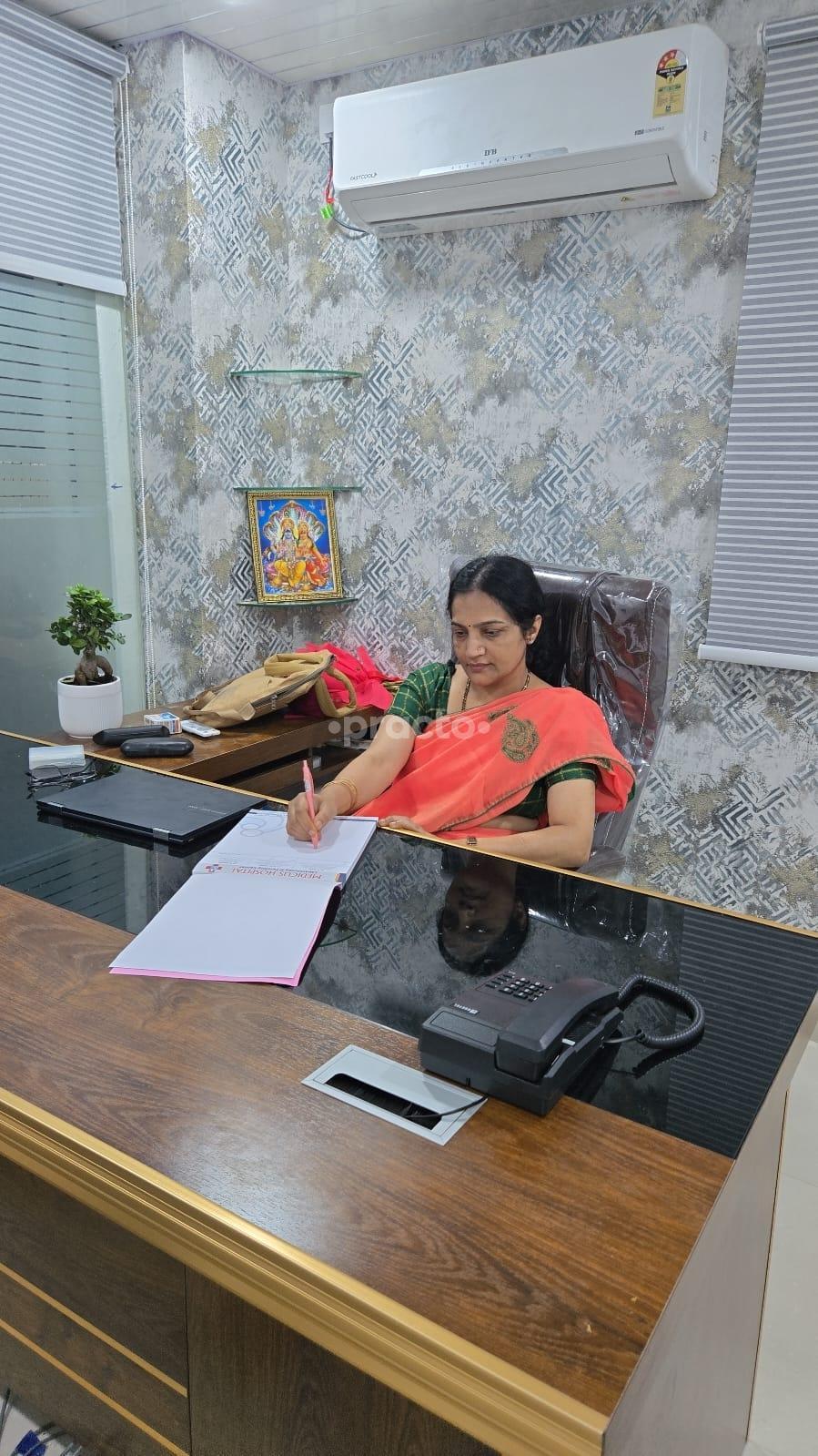 Consultation Room at Medicus Laparoscopy And Fertility Centre Nallagandla Hyderabad