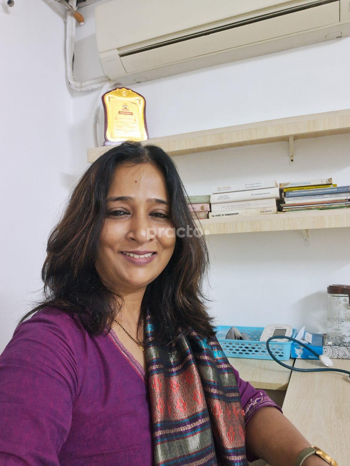 Consultation Room at Dr.Sonalis Homeopathy for all Clinic Magarpatta City Pune