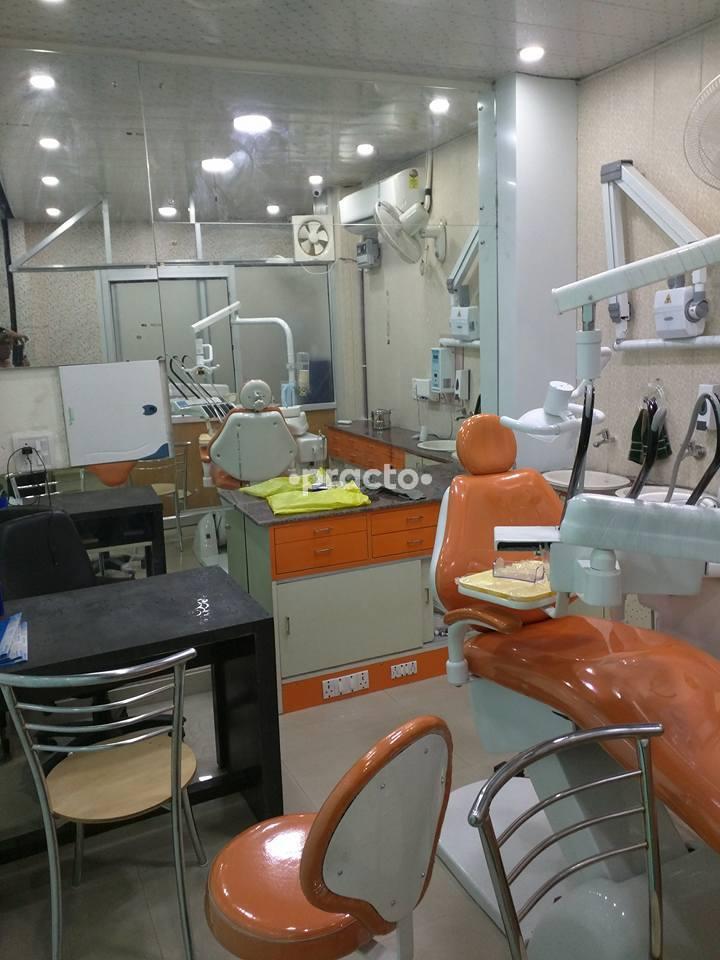 Equipment Area at Malhotra Dental Care And Implant Centre Sector 76 Noida