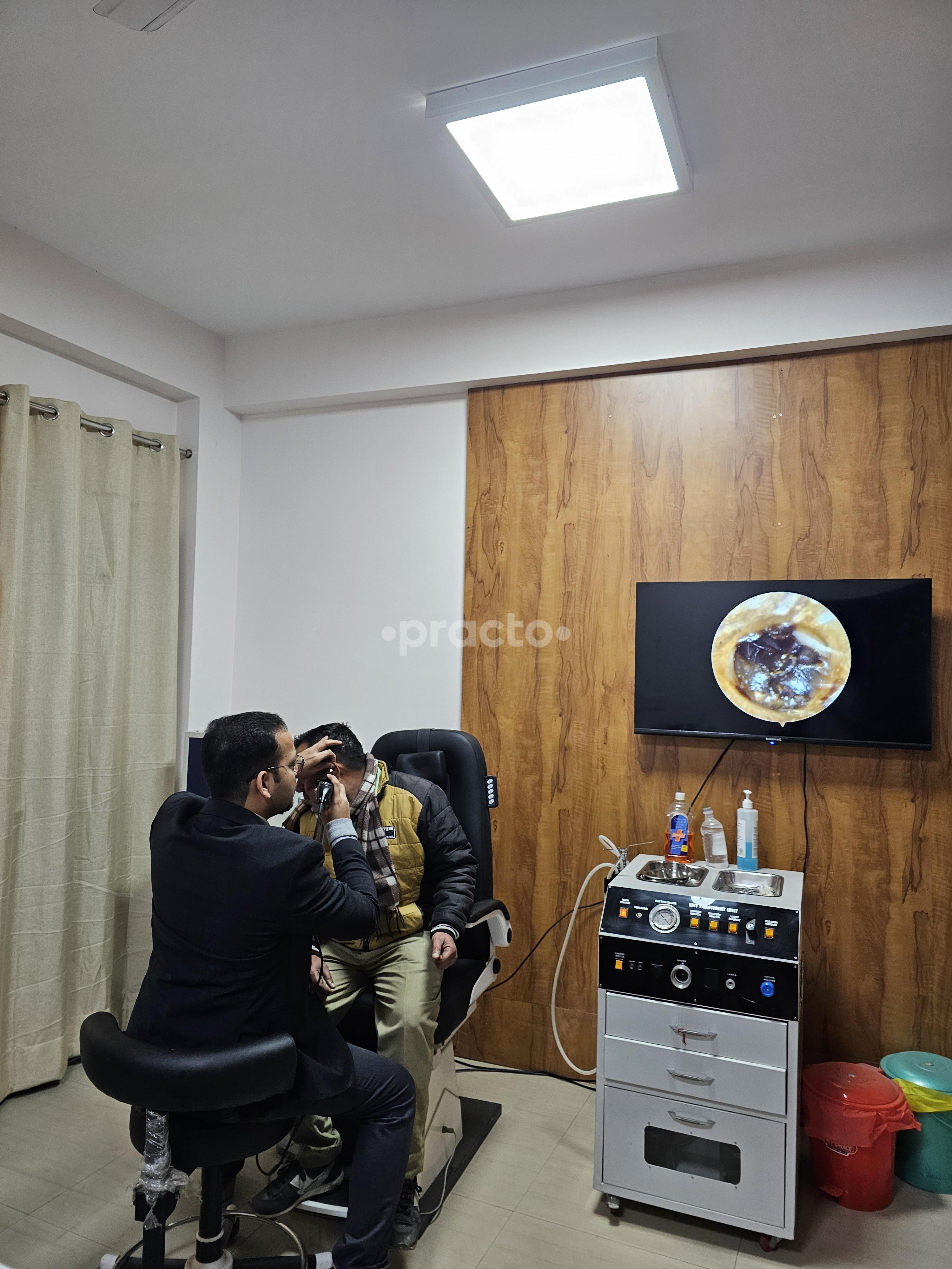 Consultation Room at ENT Mind Care Indirapuram Ghaziabad