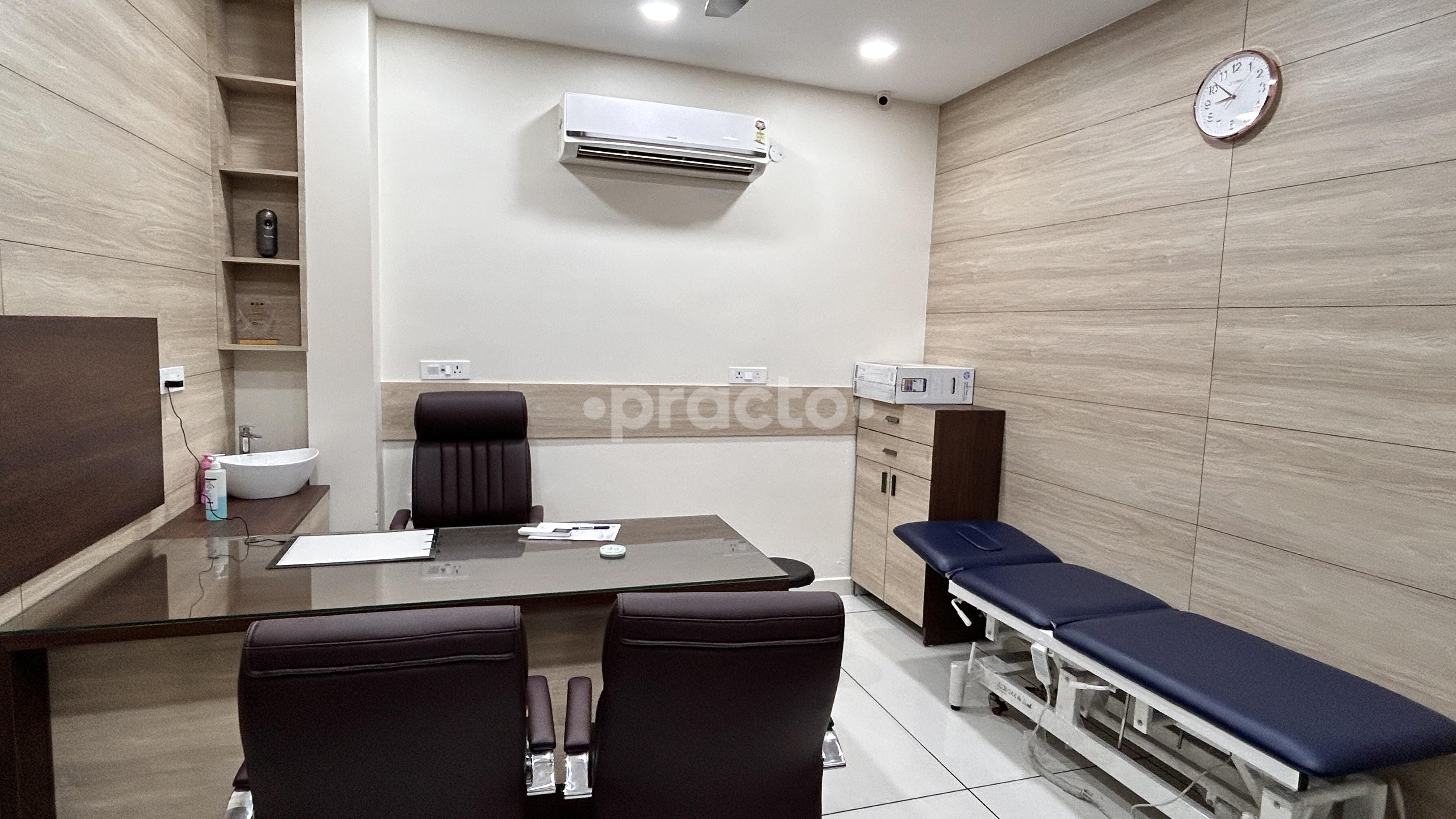 Helios Ortho & Eye Care Rohini Sector 6 Delhi